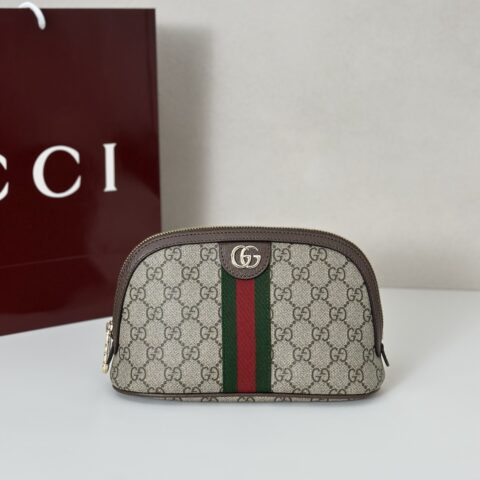 GUCCI 专柜品质，顶级原单货，实物实拍！款号838483啡胶