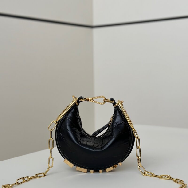 FENDI graphy 款号80083S 克