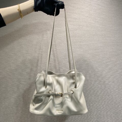 PRADA 新品云朵包 1BG586新色