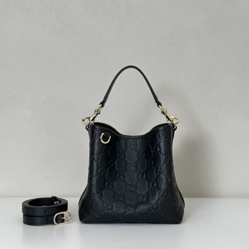 GUCCI 专柜品质，顶级原单货，实物实拍！款号815118克皮压字