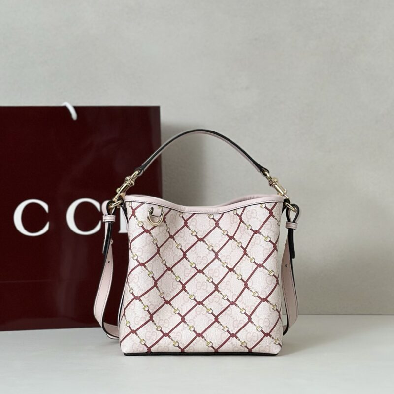 GUCCI 专柜品质，顶级原单货，实物实拍！款号815118新年粉