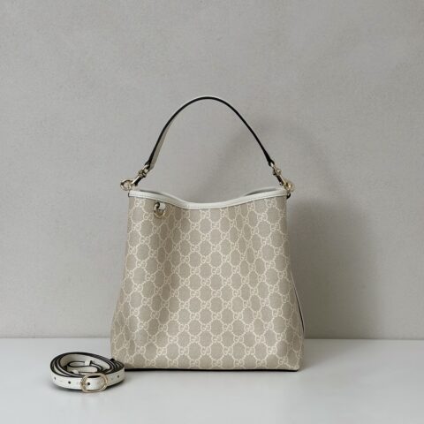 GUCCI 专柜品质，顶级原单货，实物实拍！款号815103白胶
