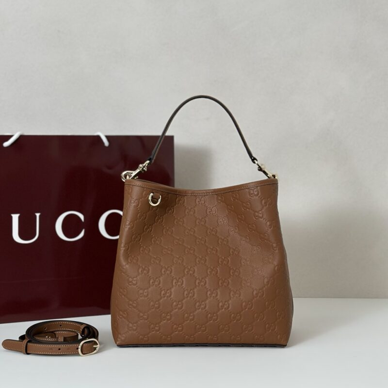 GUCCI 专柜品质，顶级原单货，实物实拍！款号815103棕色压字