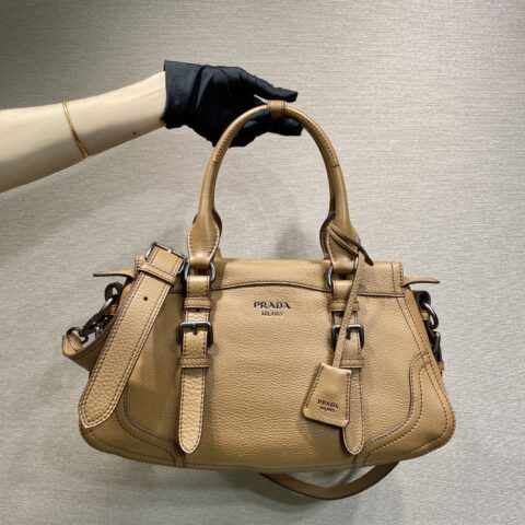 PRADA 新品 1BG604