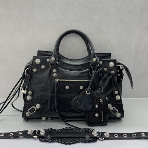 Balenciaga 最新款Neo cagole机车包 款号;638515 黑色钻扣