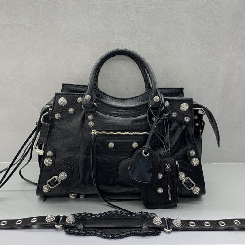 Balenciaga 最新款Neo cagole机车包 款号;638515 黑色钻扣