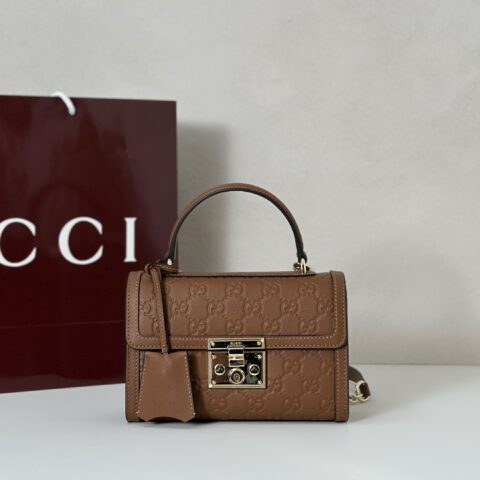 GUCCI 专柜品质，顶级原单货，实物实拍！款号848884棕色压字