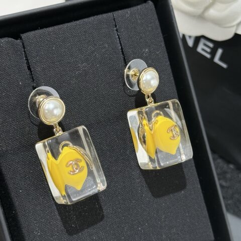 ❗️新品❗️  ☀️新款☑️ 香奈儿双C 26柠檬🍋耳钉耳环 ☀️