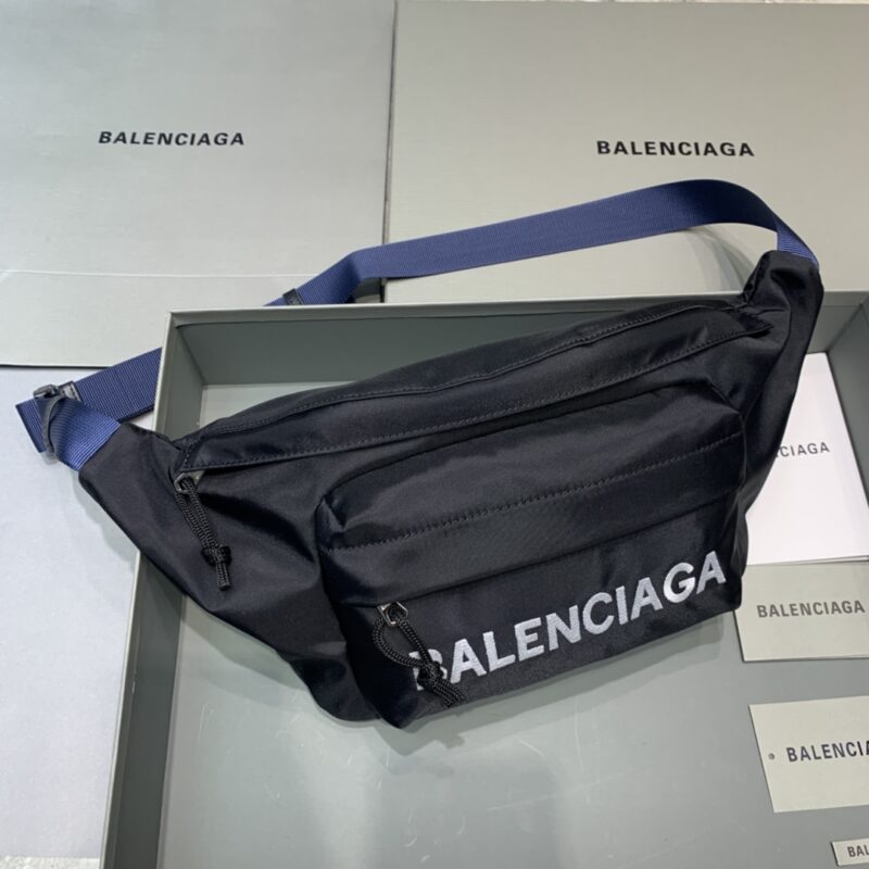 Balenciaga  Wheel Logo 刺绣腰包 180613