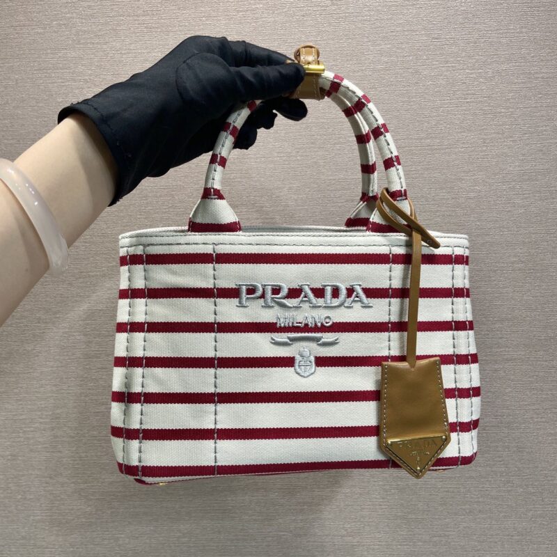 PRADA 新品手袋 1BA038