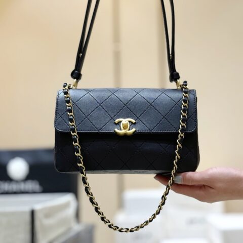 CHANEL 26C 隐藏款邮差包👜 AS5906