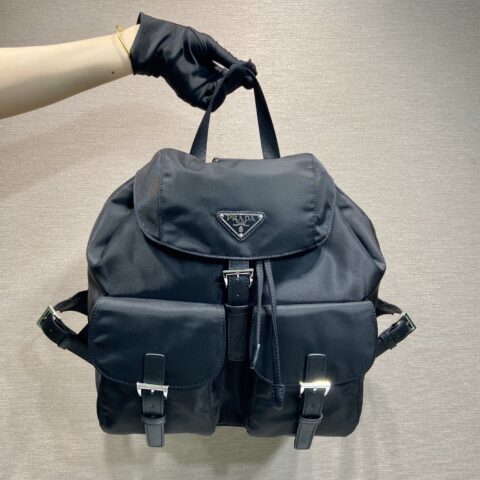 PRADA 经典双肩包 2VE2811升级版