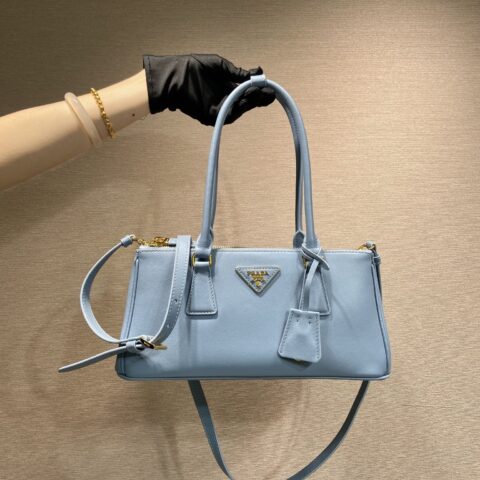 PRADA 新款杀手包 1BA457新色