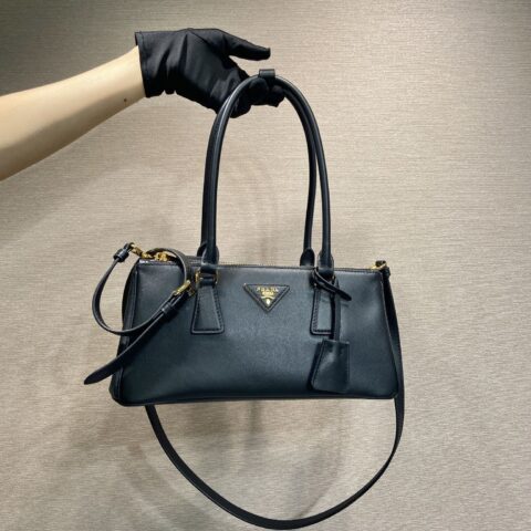 PRADA 新款杀手包 1BA457新品