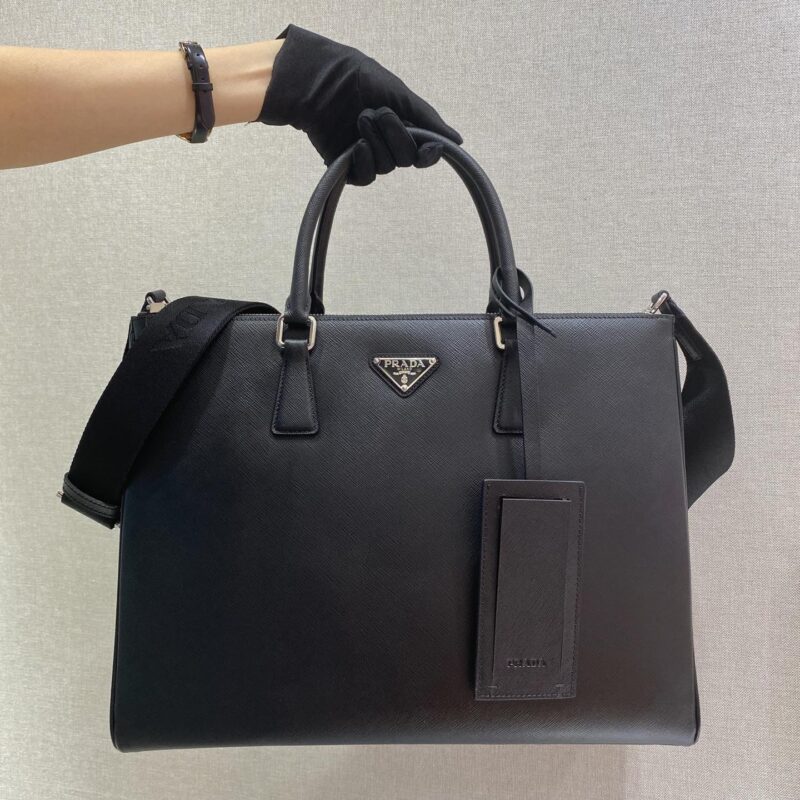 PRADA  男士杀手包 2VG06