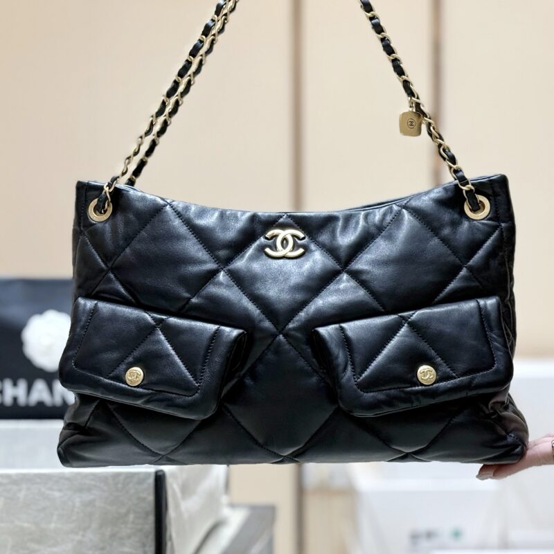 CHANEL 25K 走秀款hobo购物包👜 AS574