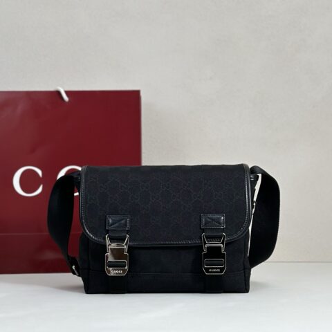 GUCCI 专柜品质，顶级原单货，实物实拍！型号854745克布/克皮