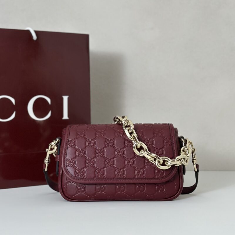 GUCCI 专柜品质，顶级原单货，实物实拍！款号847448酒红压花