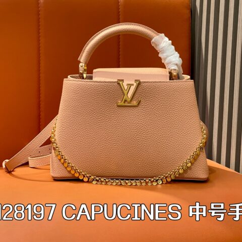 【原单精品】M28197杏色 全皮链条cap那英款 当季新款 CAPUCINES 中号手袋