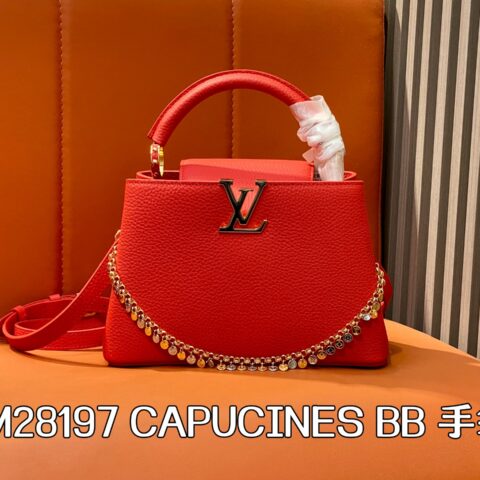 【原单精品】M28197红色 全皮链条cap那英款 当季新款 CAPUCINES BB 手袋