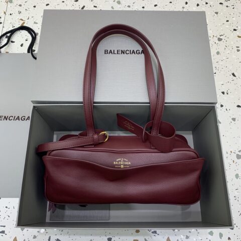 Balenciaga 保龄球包🎳小号 款号:832920