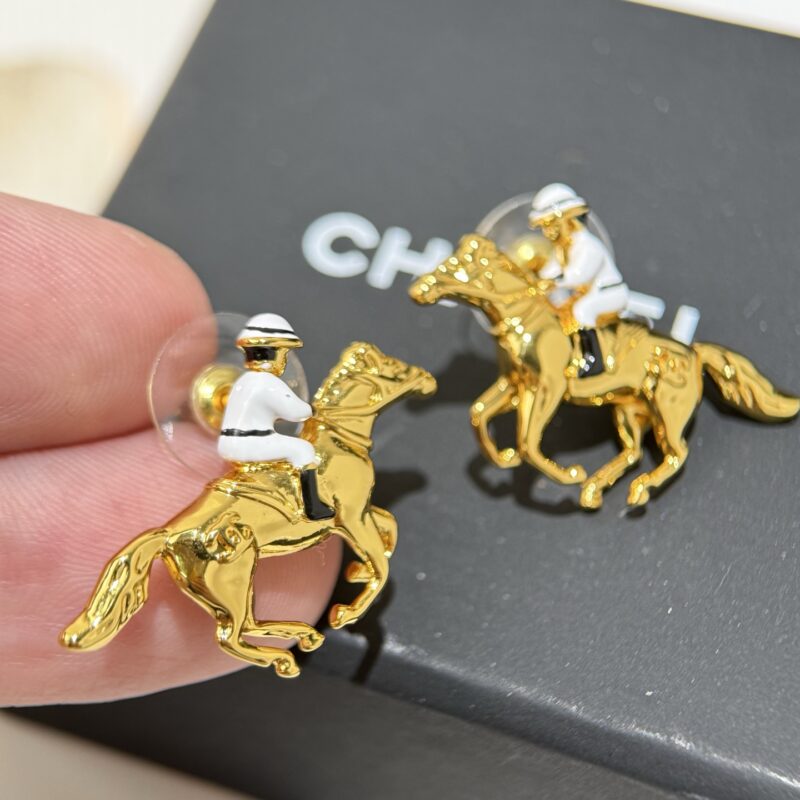 ❗️新品❗️ ☀️新款☑️ 香奈儿双C 骑士骑马🐴耳钉耳环 ☀️