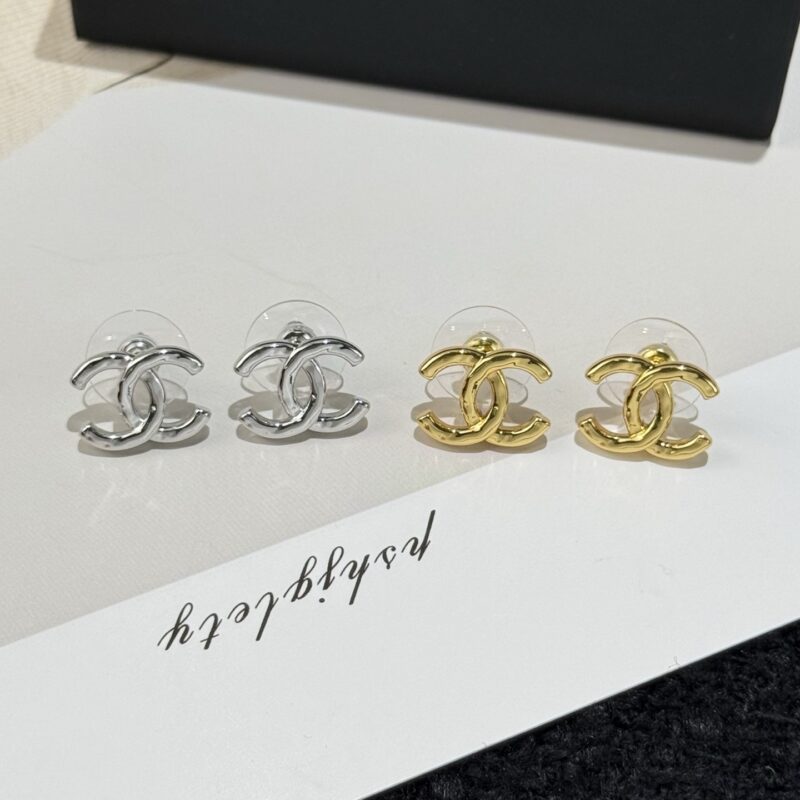 ☀️新款☑️ 香奈儿双C 金色银色迷你耳钉耳环