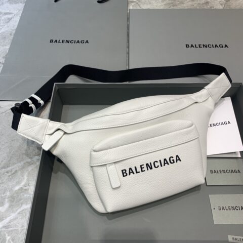 Balenciaga 斜挎胸包腰包 180406
