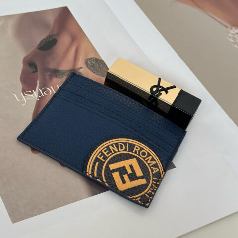 FENDI 丝印蓝色  荔枝纹皮卡片包丝印 0250