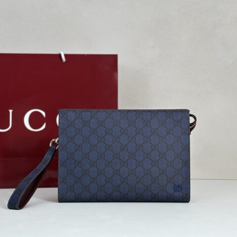 GUCCI 专柜品质，顶级原单货，实物实拍！款号768255蓝胶/酒红