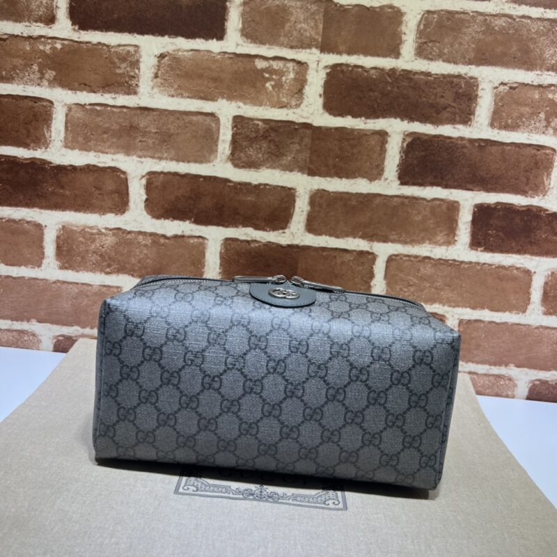 GUCCI 专柜品质，顶级原单货，实物实拍！款号572767灰pvc/灰皮