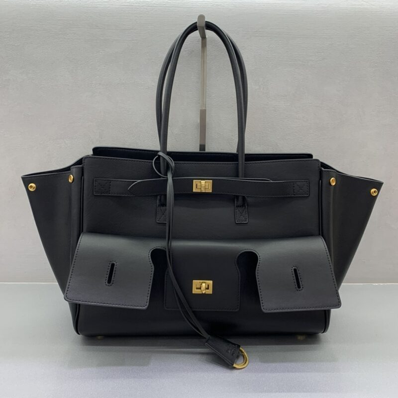 Balenciaga Bel Air 秀款手袋 款号:789891 【中号黑色金扣】