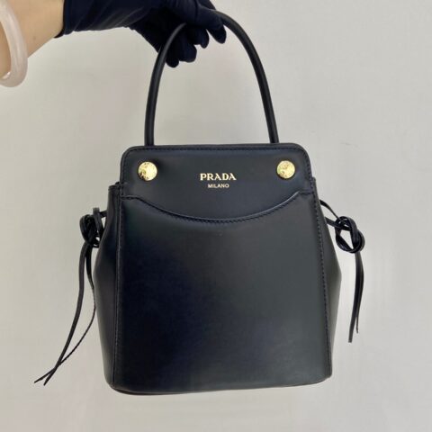PRADA 新款Carry手袋 1BA496