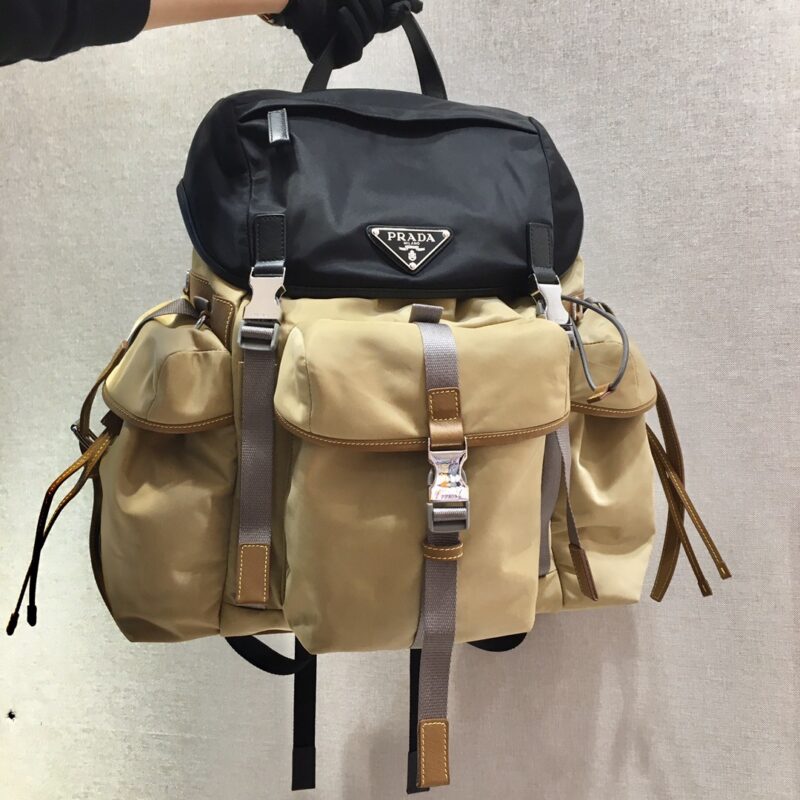 PRADA 新款双肩背包 2VZ074背包