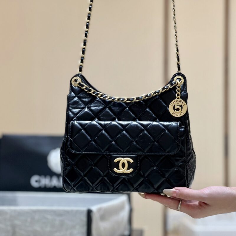CHANEL 24C 早春度假系列 AS4322