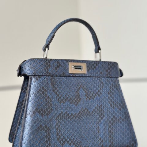FENDI peekaboo 全新系列 款号:80062 A