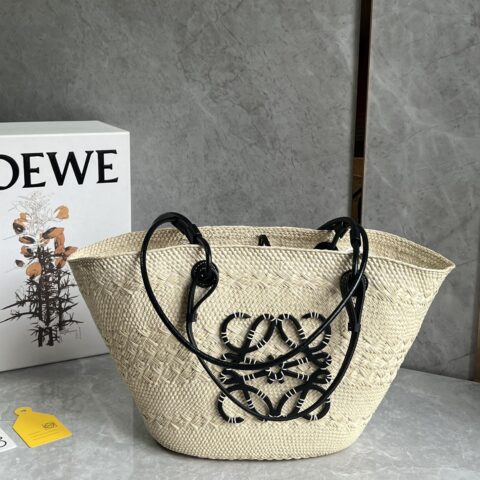 LOEWE Anagram Basket 草编包 1001