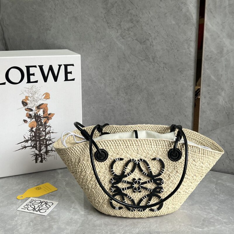 LOEWE Anagram Basket 草编包 1002