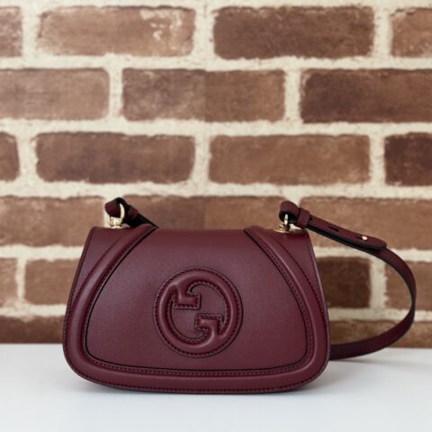 GUCCI 专柜品质，顶级原单货，实物实拍！款号815700酒红色
