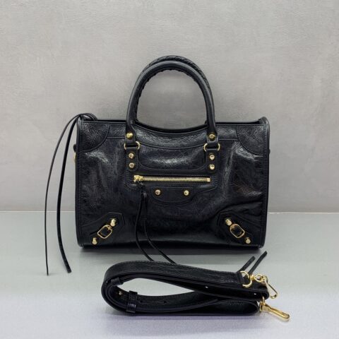 Balenciaga 最具标志性手袋Le City系列 款号；084669 中号 【黑色金扣】