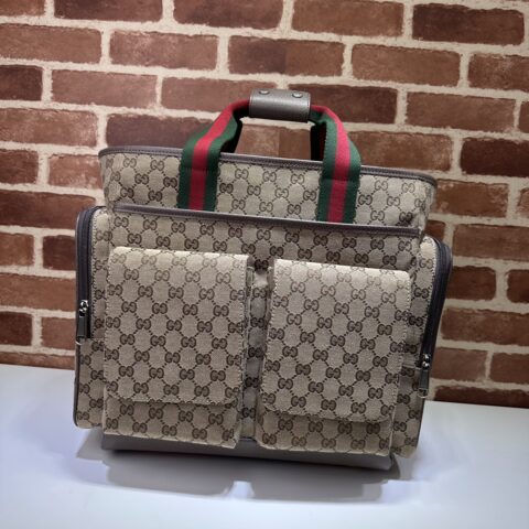 GUCCI 专柜品质，顶级原单货，实物实拍！款号768116杏布/咖啡