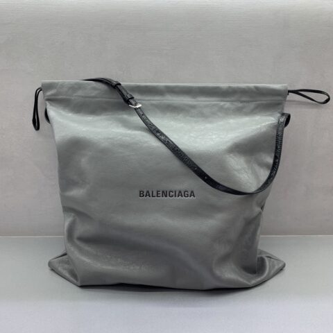 Balenciaga 最新力作 垃圾袋包 款号：811082【大号】