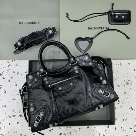 Baleciagna Neo cagole机车包 款号；638515【大号黑色钻扣】