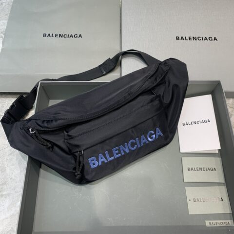 Baleciagna Wheel Logo 刺绣腰包 180613