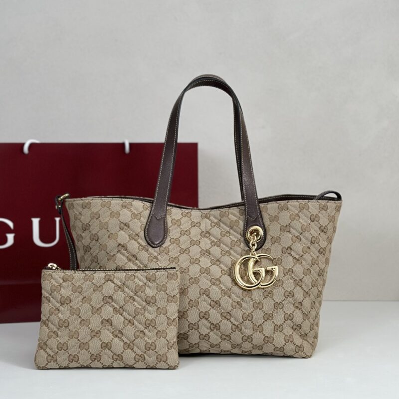 GUCCI 专柜品质，顶级原单货，实物实拍！款号855279浅杏布