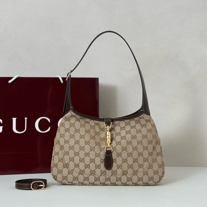 GUCCI 专柜品质，顶级原单货，实物实拍！款号863136杏布咖啡
