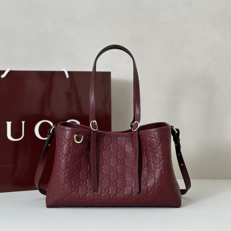 GUCCI 专柜品质，顶级原单货，实物实拍！款号815214酒红压字