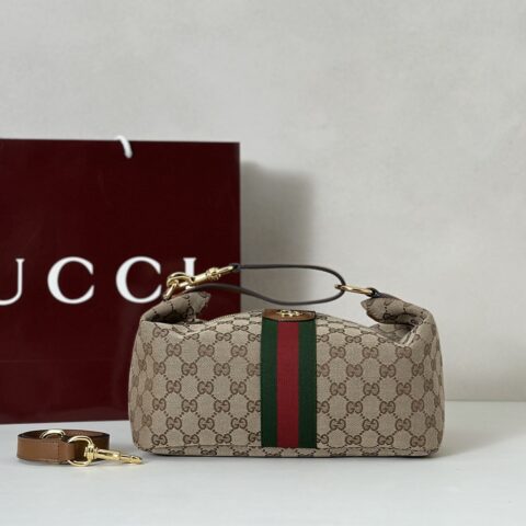 GUCCI 专柜品质，顶级原单货，实物实拍！款号857799杏布