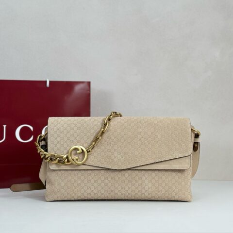 GUCCI 专柜品质，顶级原单货，实物实拍！款号857362米色反绒压