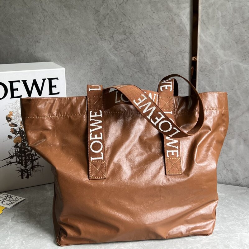 LOEWE 最新秀款购物袋/妈咪袋 0685
